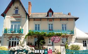 A la Table de Chanelle Les Rosiers-Sur-Loire